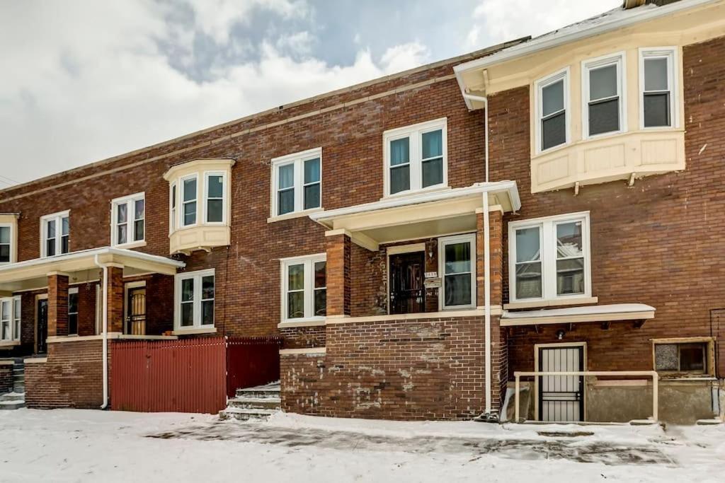 Villa Luxe Mid-Century Styled Historic Townhouse #1 Detroit Esterno foto